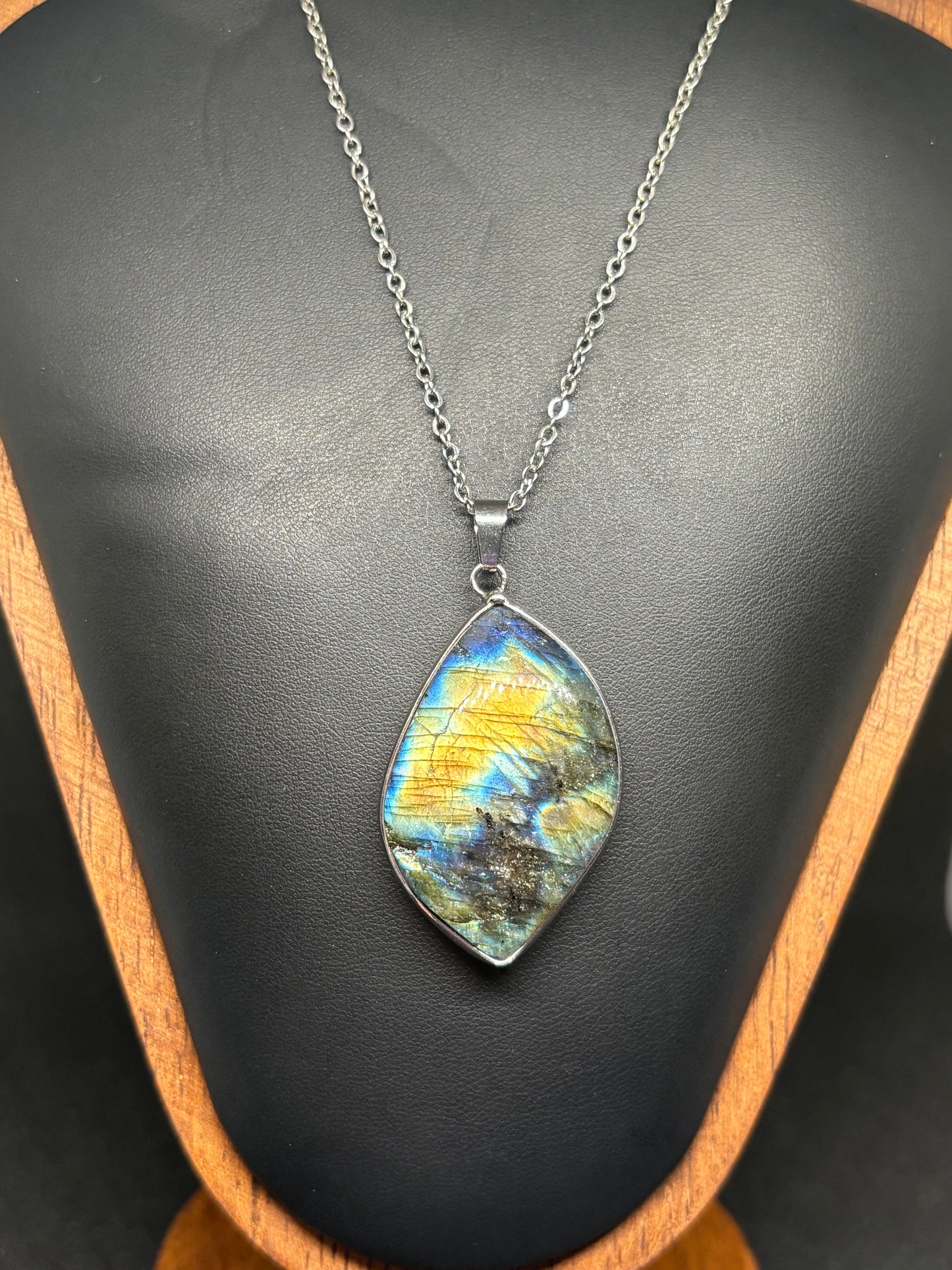 Labradorite Freeform Pendant Necklace - Blue Flash Crystal with Steel Chain