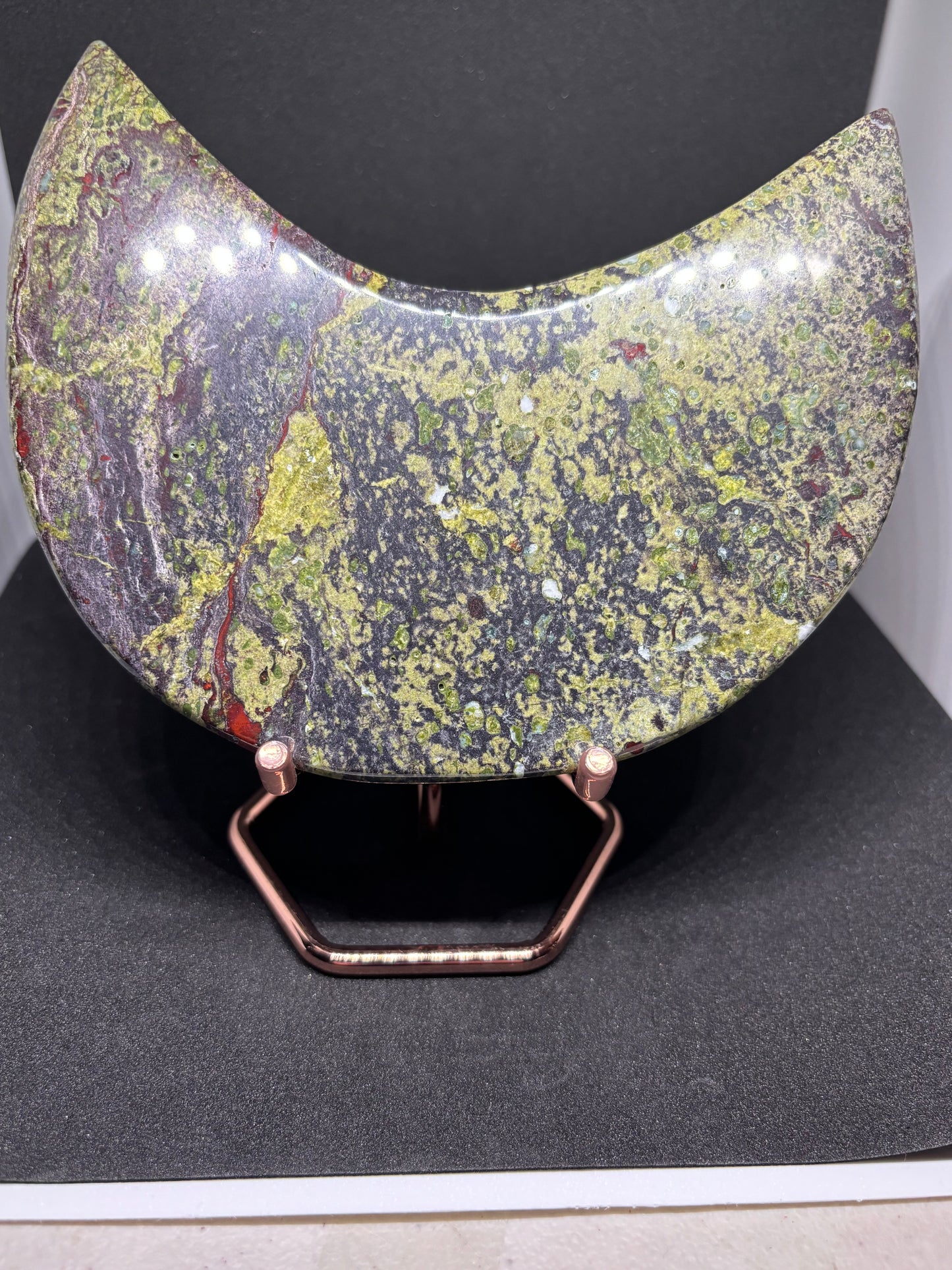 6cm Dragon's Blood Jasper Moon - 600g Fantasy Crystal with Gold Stand