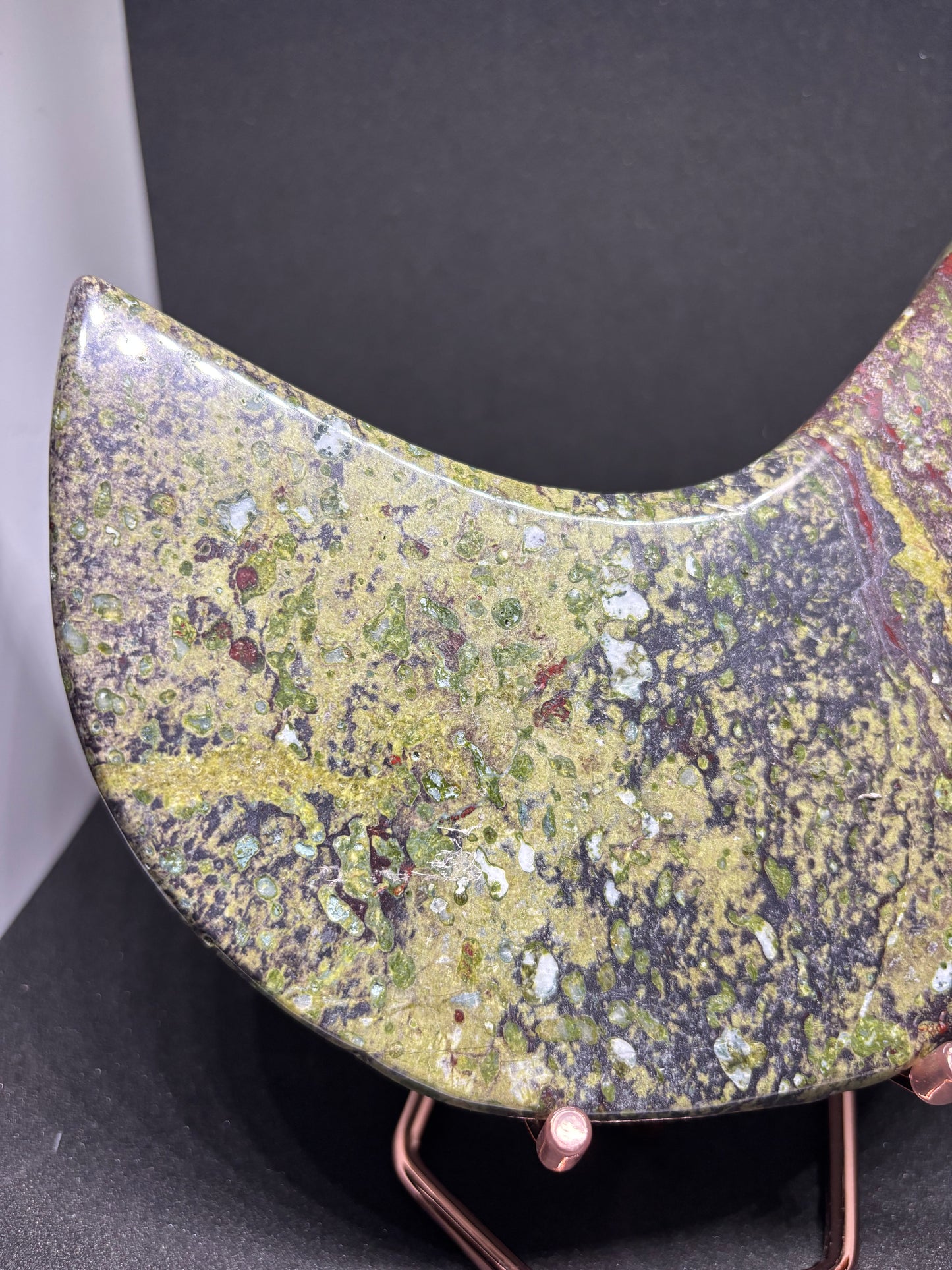 6cm Dragon's Blood Jasper Moon - 600g Fantasy Crystal with Gold Stand