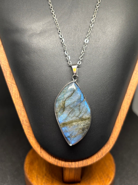 Natural Labradorite Freeform Pendant - Blue Flash Crystal Necklace