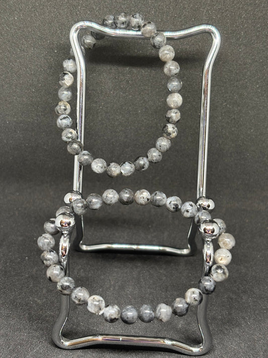 Labradorite Bead Bracelet - 4mm Grey Crystal with Rainbow Flash